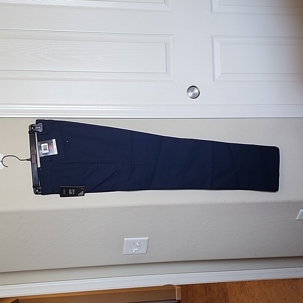 NWT Dockers Navy Blue Slim Fit Flat Front Pants